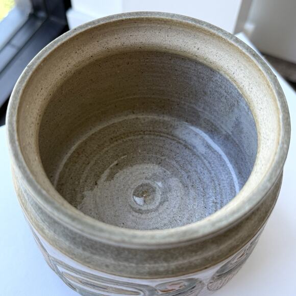 Arlene Jo Mickelson Pottery Lidded Motif Canister Jar PNW Native American Style - Picture 9 of 12